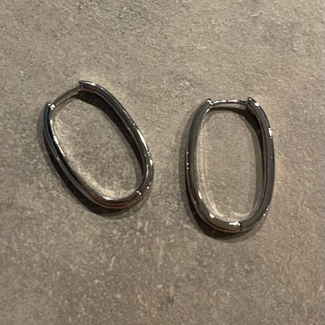 2510PR0820 / Thin Oval hoop Pierce（Silver）