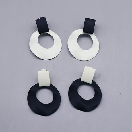 Bicolor Circle Earrings（Off White ） /  2111_ER083