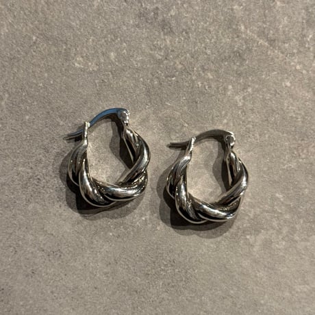 2504PR0772 / mini twist hope Pierce（Silver）