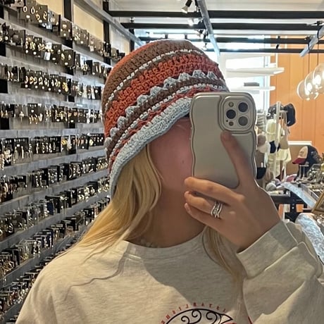 2504HW0081(S) / Contrast color knit bucket hat（Blue）