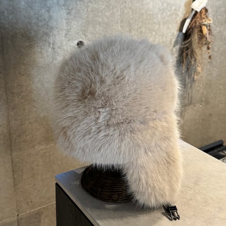 2412SL11047WT(S)/ Volume flight fur cap（ivory）