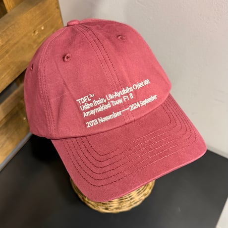 KF251114AST(S) / Text Embroidery Cap（Burgundy）