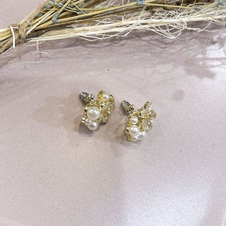 Flower bijou mini pearl Pierce（Gold/Pearl） /  2206_PR0488