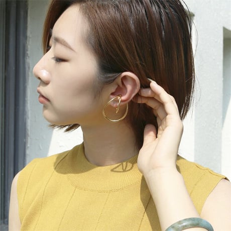 Metal Distortion Clip Earcuff （Gold/left） / EC057
