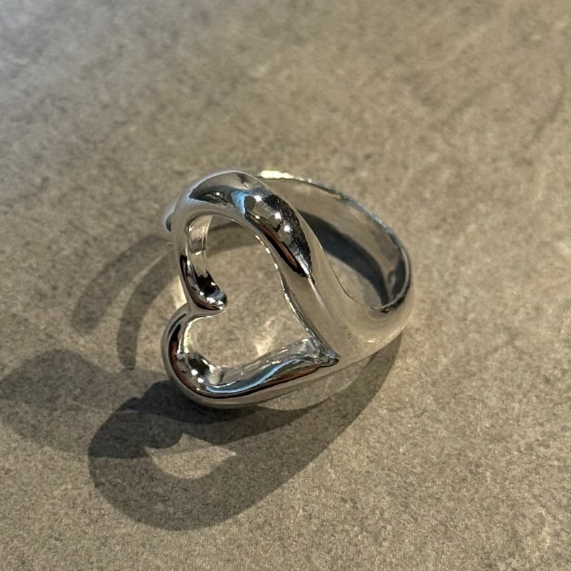 2506RG0663 / Heart line ring（Silver） | Calinou
