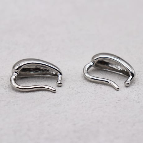 Distortion  Water  Drop  Glossy  Earcuff （Silver） / EC044