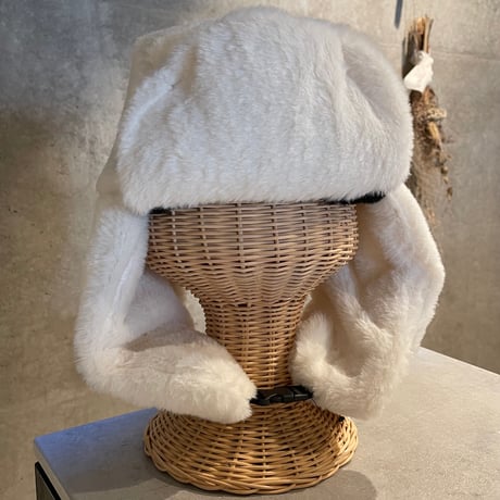 2501HW0071(S)/  Fur flight cap（White）