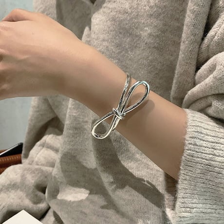 23SSBR004 / Metal Creative Bowknot Bangle（Silver）