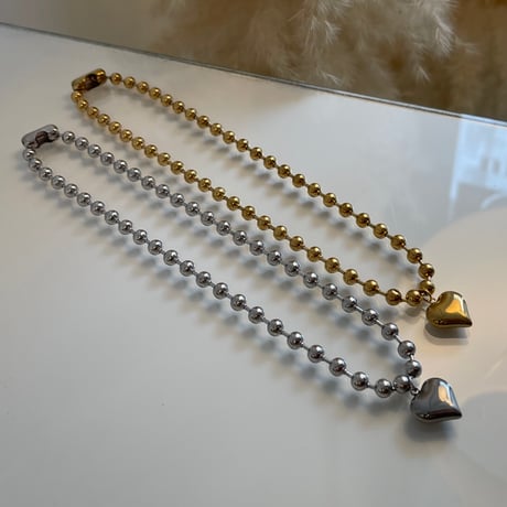 2407NC0253 / Ball chain heart necklace（Gold）