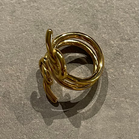 2505RG0622 / Knot design Triple line ring（Gold）