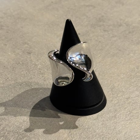 2503RG0586 / S line design ring（Silver）