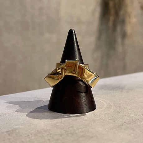 2405RG0472 / Ribbon motif ring（Gold）