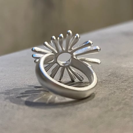 2504RG0605 / Firework motif ring（Silver）