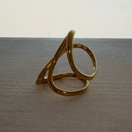 2604RG0781 / Asymmetry twist ring（Gold）