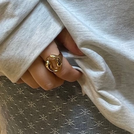 2501RG0563 / Twist Hole ring（Gold）