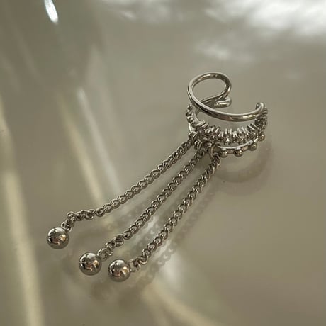 2402EC002 / Layer chain stone line Ear Cuff（Silver）