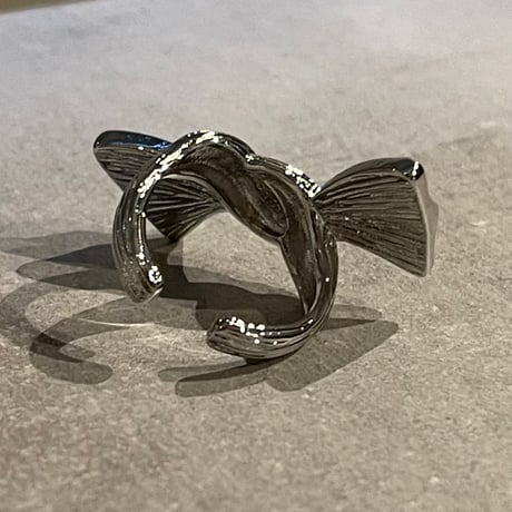 2505RG0624 / Knot ribbon design ring（Silver）