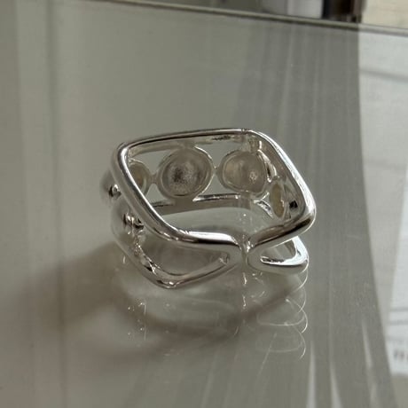 2604RG0771 / Square ball ring（Silver）