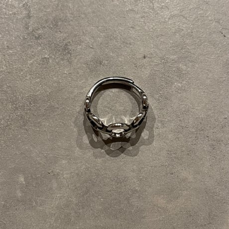 2311RG0335 / Antique circle connect ring（Silver）