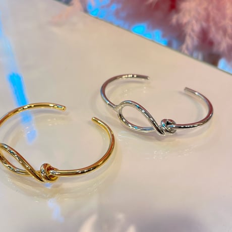 2402BR0025 / Wind Design Bangle  （Silver）