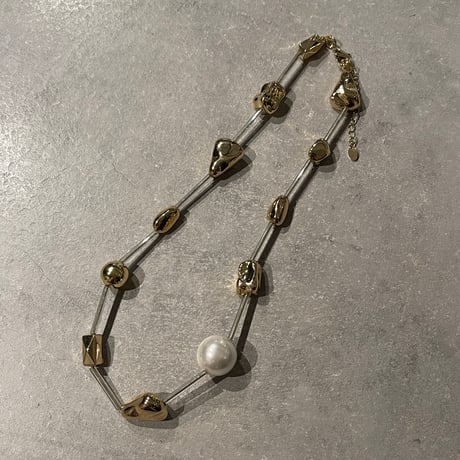 2403NC0237 / Irregular pearl metal design necklace（Gold）