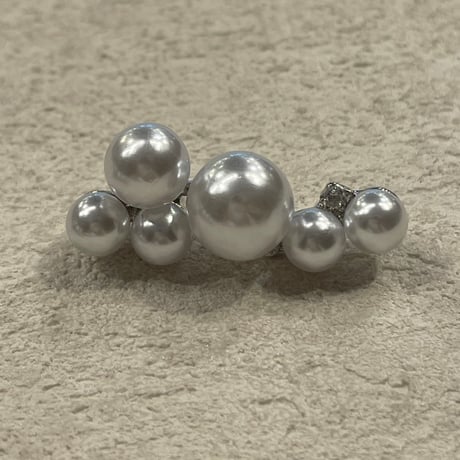 2405PR0722 / Grape Design Pearl Stone Pierce （Silver）
