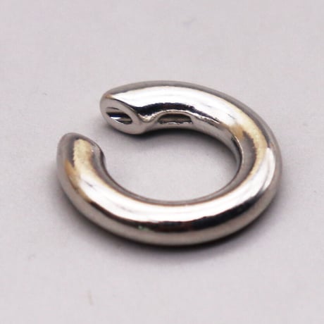 Simple Metal Cartilage Earcuff （Silver/Medium） / EC068B