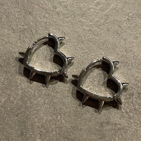 2508PR0801 / Thorn Heart shape Hoop pierce（Silver/T0.1）