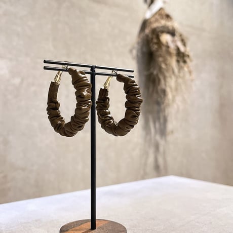 Leather gather hoop pierce（Brown）/ 2210_PR0516