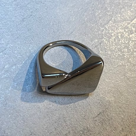 2503RG0590 / Asymmetry triangle design ring（Silver）