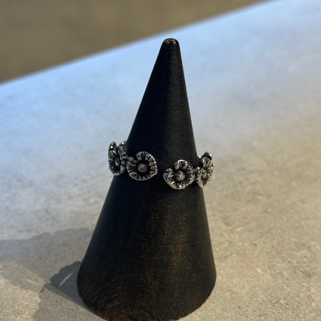2506RG0640 /Daisy flower ring（Silver）