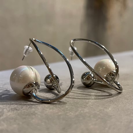 2411PR0734 / Unique curve pearl Pierce（Silver）