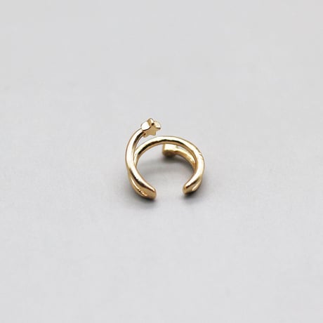 Metal Star Rhinestone Earcuff （Gold） / EC072