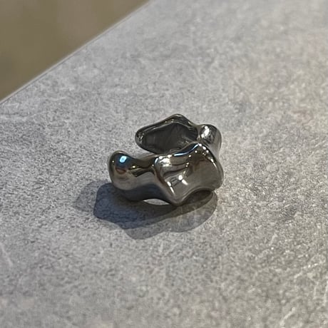 2601EC034 / Bumpy design Earcuff（Silver）