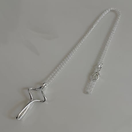 2606NC0401 / Twist cross design Necklace（Silver）