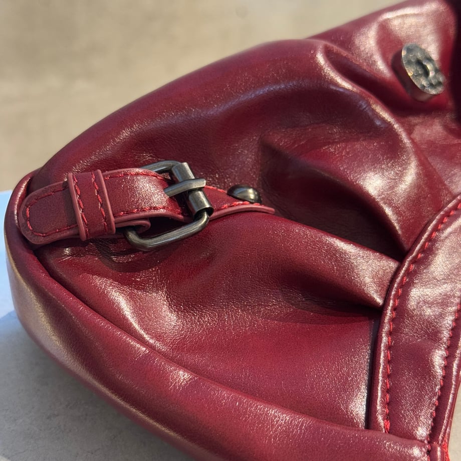 6884565123e1907c9848212c