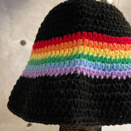 2411KC130003NV(S) / Rainbow Crochet Hat（Black）