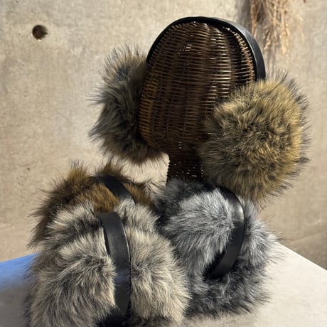 2601GS063(S)/ Fake Fox fur earmuffler（Frost Grey Mix）
