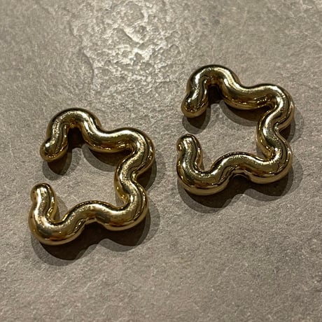 2411EC012 / Star motif 2piece Ear Cuff（Gold）