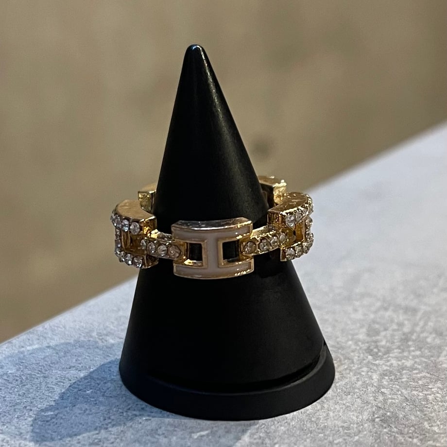 68e1eedc1b359aed354cc940