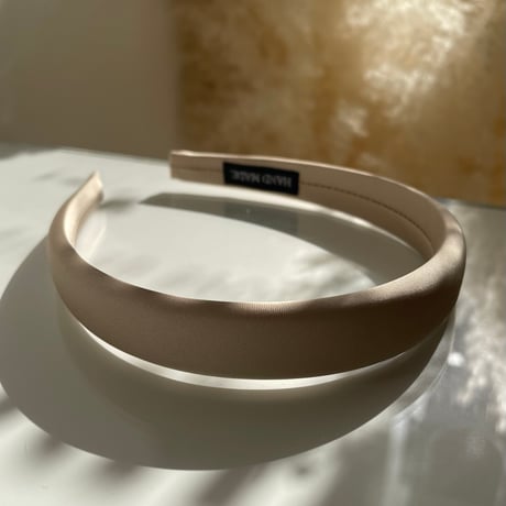2401HA0048 / Satin headband（Beige）