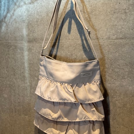 2507BG032(S) / Frill tote bag（Beige）
