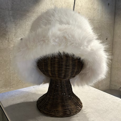 2409HW0050(S)/ Volume fur hat #2（White）