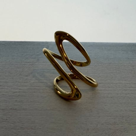 2604RG0781 / Asymmetry twist ring（Gold）