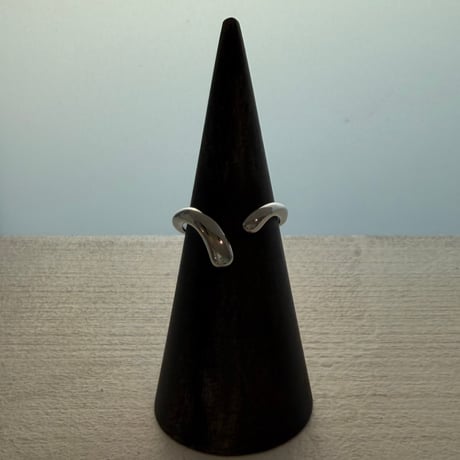 2605RG0799 / Asymmetry drop ring（Silver）