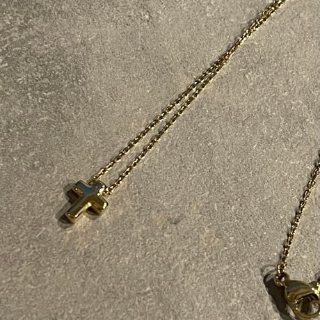 2507NC0349 / Mini Cross charm Necklace（Gold）