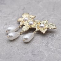 Vintage Flower Pearl Brooch（GOLD） / OT-002