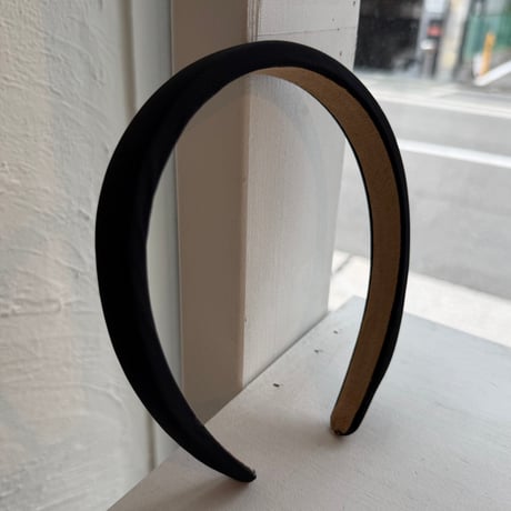2606HA0090(S)/ Simple Satin Headband（Black）
