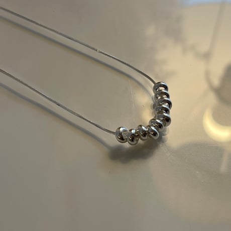 2404NC0241 / Metal beads snake chain necklace（Silver）