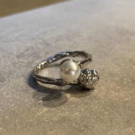 2410RG0524 / ball pearl cross ring（Silver）